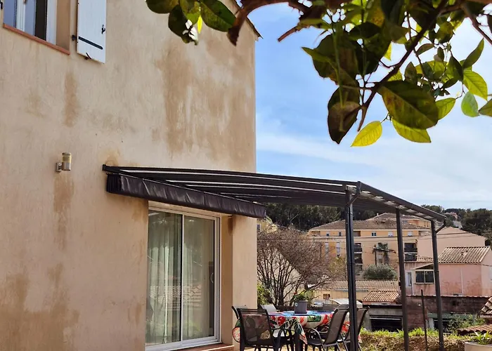 Villa Villa tout confort pour familles&pros La Seyne-sur-Mer